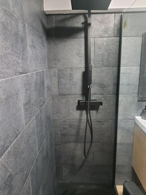 Superbe appartement avec jacuzzi et extérieur Perpignano Esterno foto
