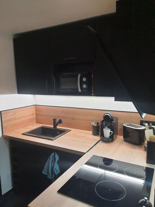 Superbe appartement avec jacuzzi et extérieur Perpignano Esterno foto