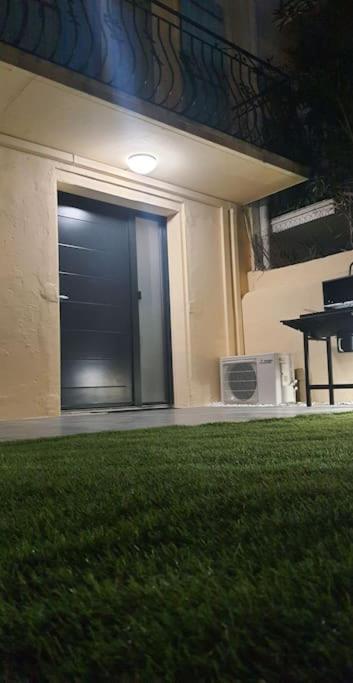 Superbe appartement avec jacuzzi et extérieur Perpignano Esterno foto
